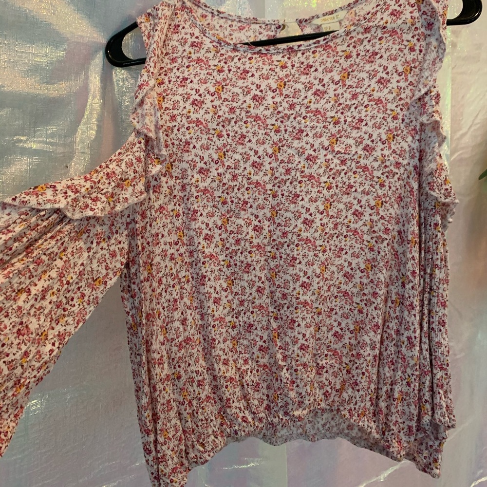 Forever 21 off the Shoulder Blouse